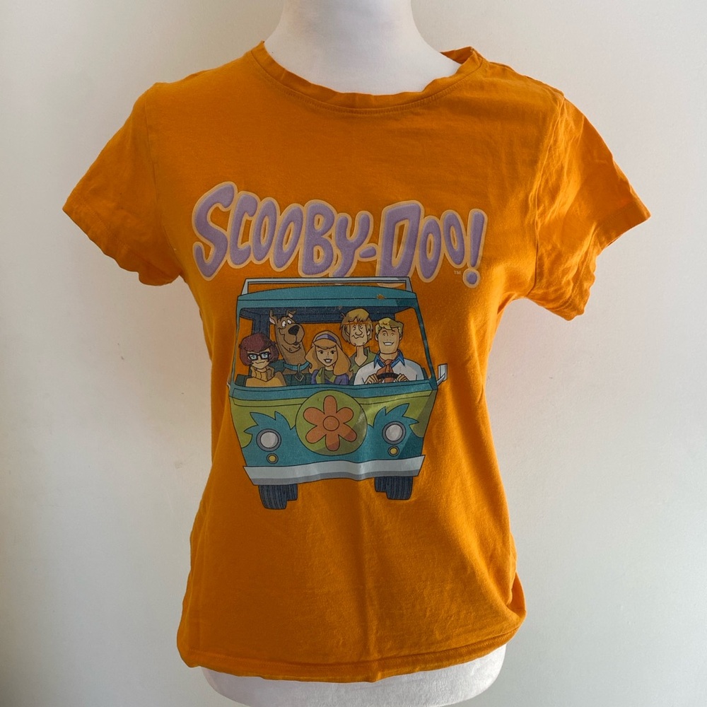 Retro Scooby-Doo Graphic Tee — Women’s XXS | Orange